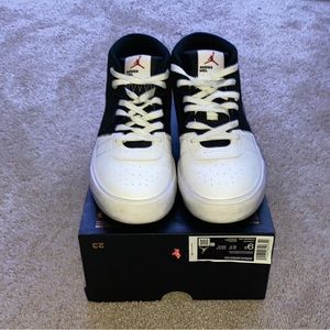 Jordan Series Mid Black and White Size 9.5